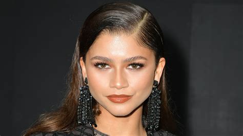 zendeya sexy|Zendaya, plus sexy et chic que jamais au défilé ...